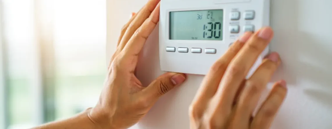 Réglage horloge thermostat programmable